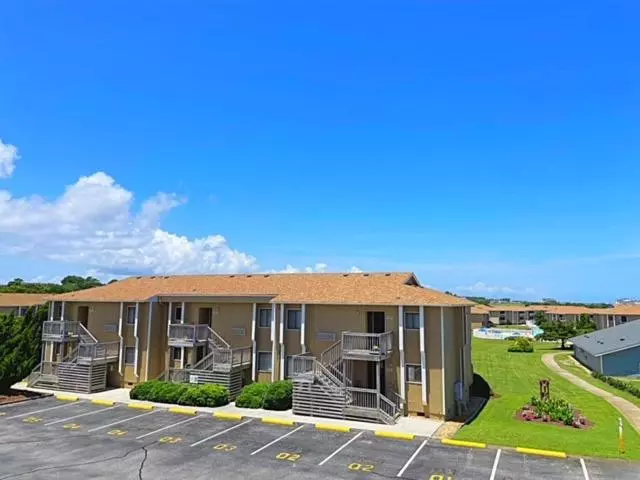 スタンダードスタジオ, Sea Scape Beach And Golf Villas