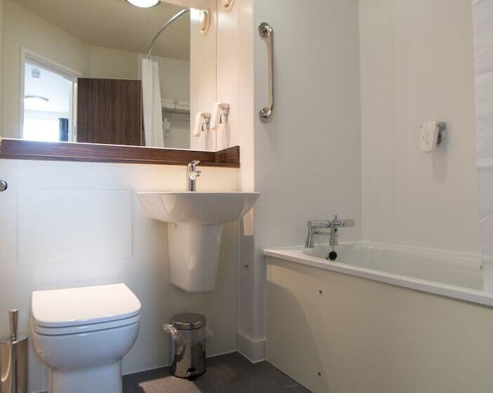 Семейный Номер, Sweet Chestnut, Dunfermline By Marston's Inns