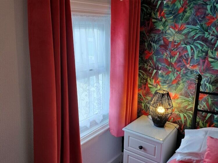 标准间, The Hilary Guest House