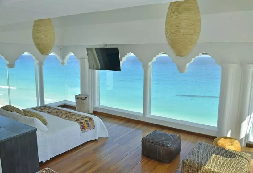 3 Bedroom Suite, Penthouse 07