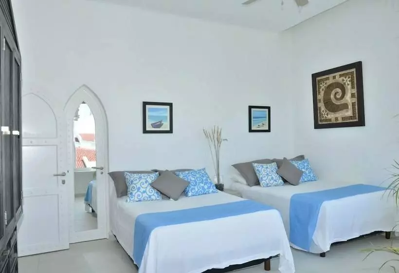 3 Bedroom Suite, Penthouse 07