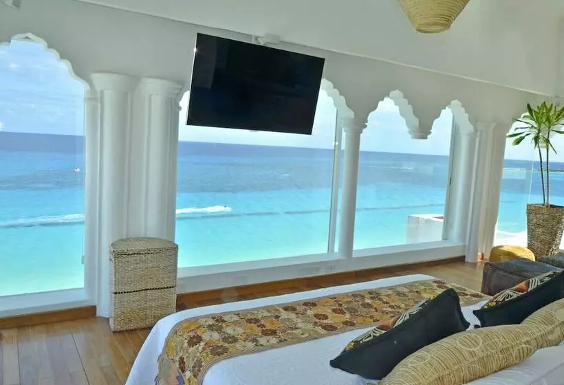 3 Bedroom Suite, Penthouse 07