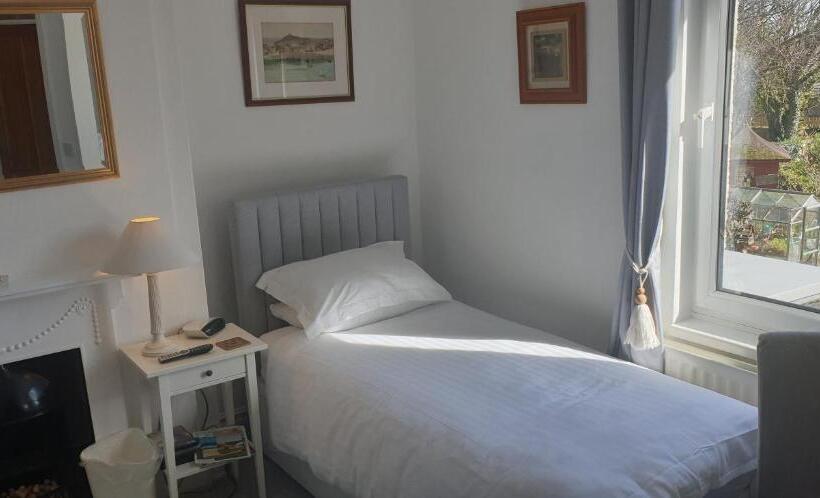Одноместный Номер Вид на Сад, Ugiebrae House Bed & Breakfast