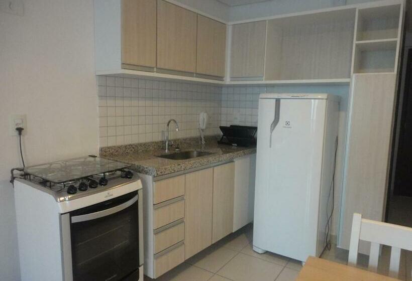 شقة ديلوكس غرفتين نوم مطلة على البحر, Vip Beira Mar Residence