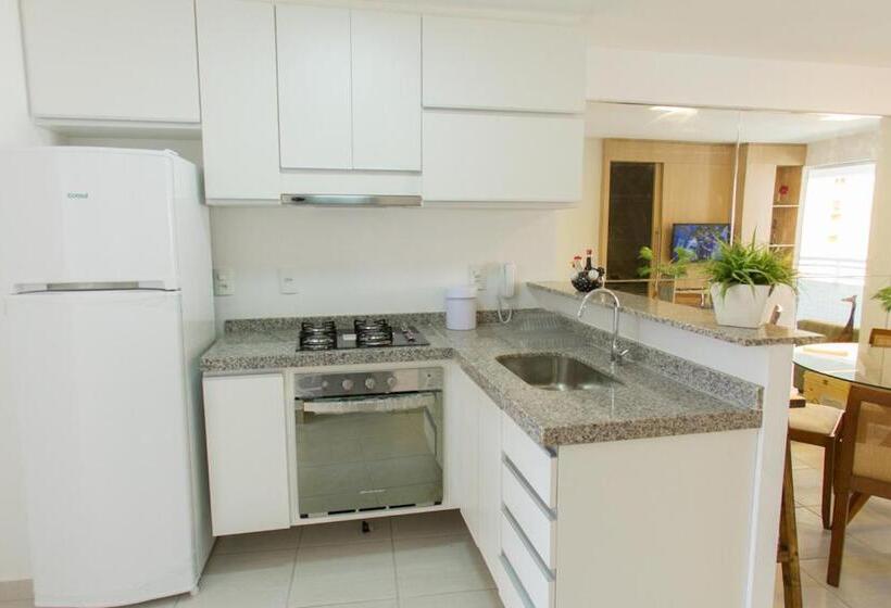 Апартаменты 2 Спальни, Vip Beira Mar Residence