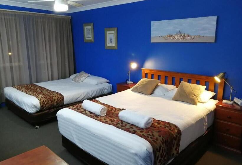 חדר משפחתי דלוקס, Aussie Rest Motel