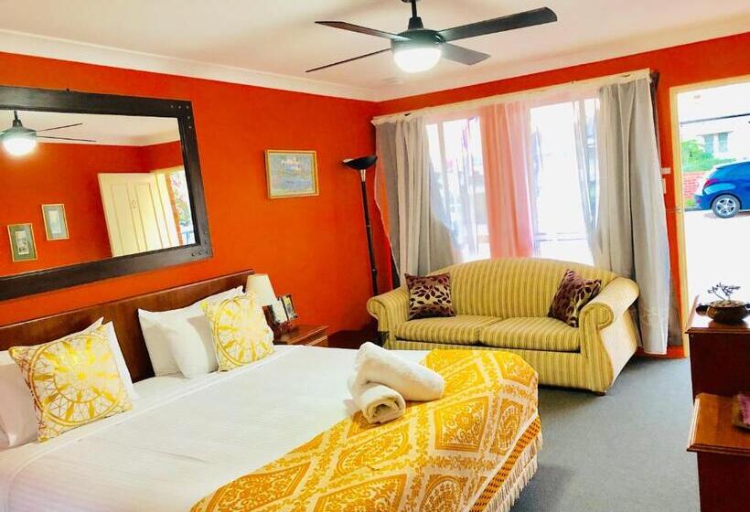 חדר דחוקס עם מיטת קינג, Aussie Rest Motel