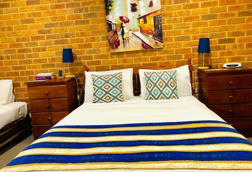 Номер Стандарт, Aussie Rest Motel