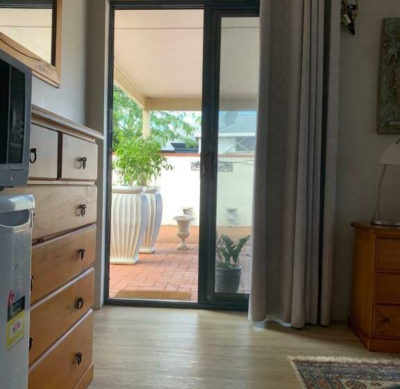 חדר דלוקס נוף לגינה, Forest Retreat Bed And Breakfast