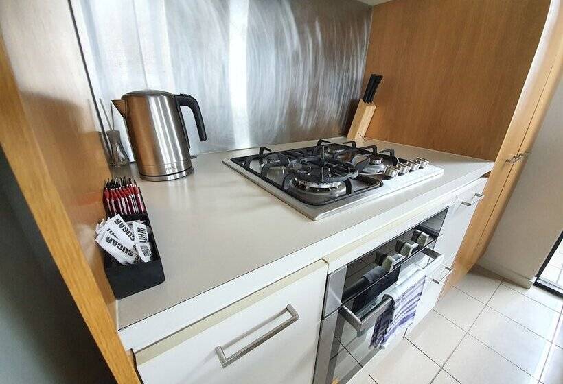 Апартаменты Deluxe 2 Спальни, Harbour Escape Apartments