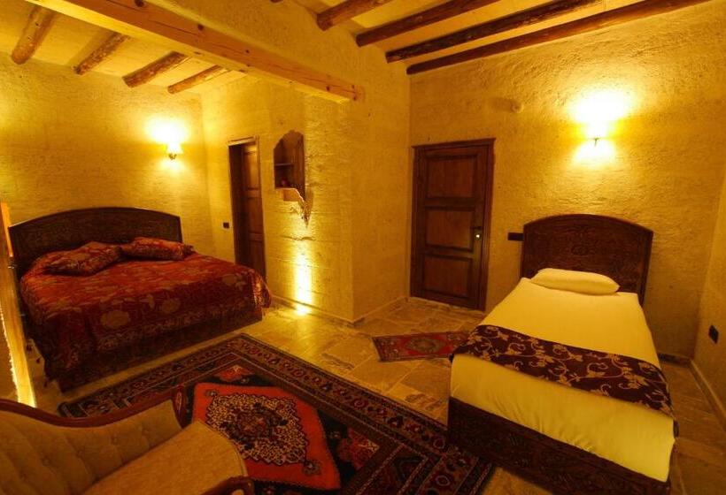 اتاق لوکس سه تخته, Avanos Suites
