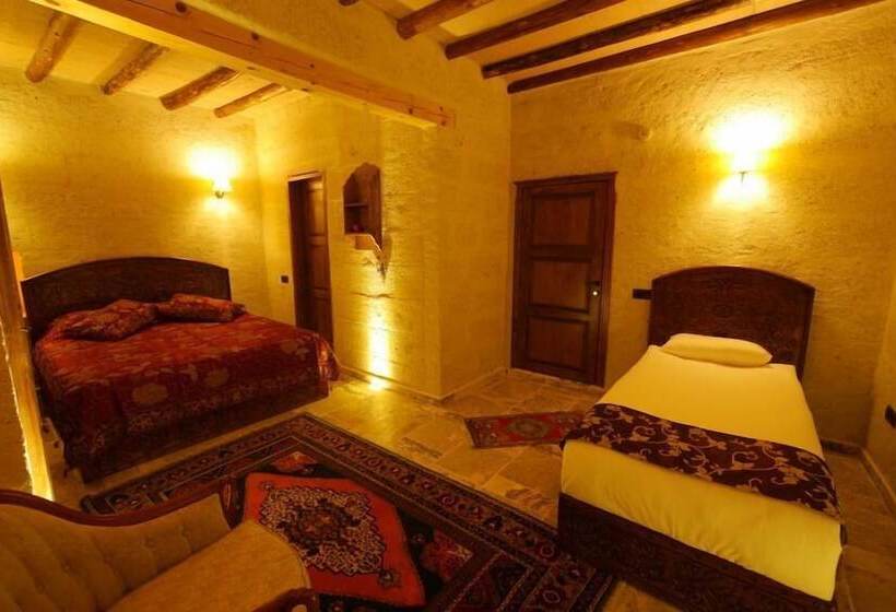 اتاق لوکس سه تخته, Avanos Suites