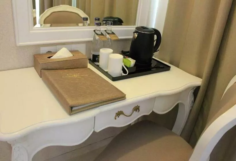 デラックスルーム, Grand Savero Hotel Bogor