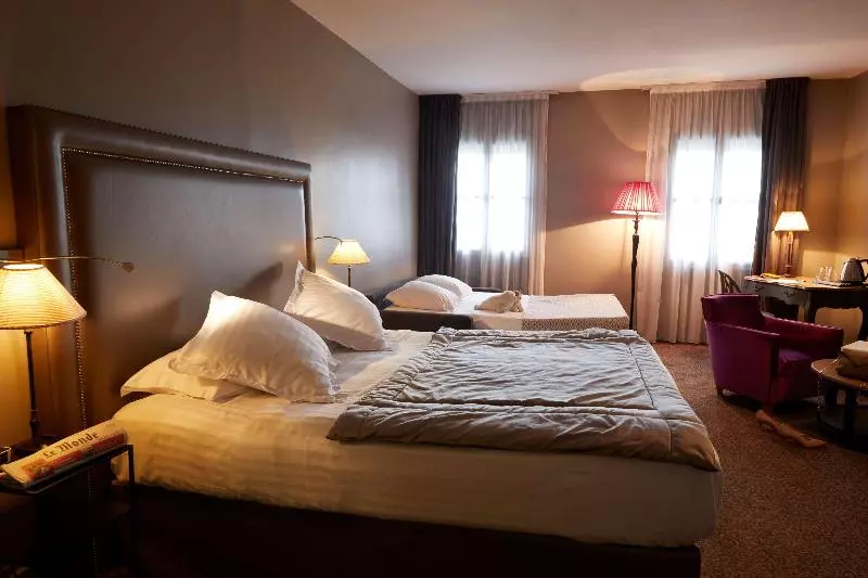 スーペリアールーム, Grand Savero Hotel Bogor