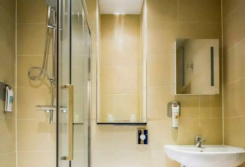 スタンダードルーム, Ibis Styles Birmingham Hagley Road