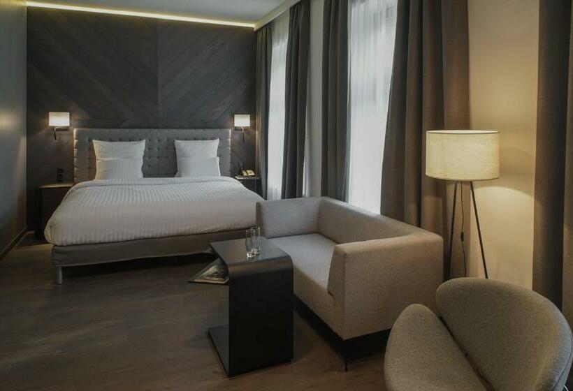 اتاق لوکس با تخت بزرگ, Pullman Riga Old Town