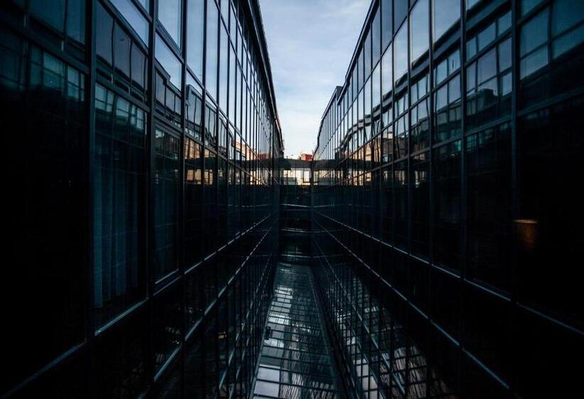 اتاق سوپریور با تخت بزرگ, Pullman Riga Old Town