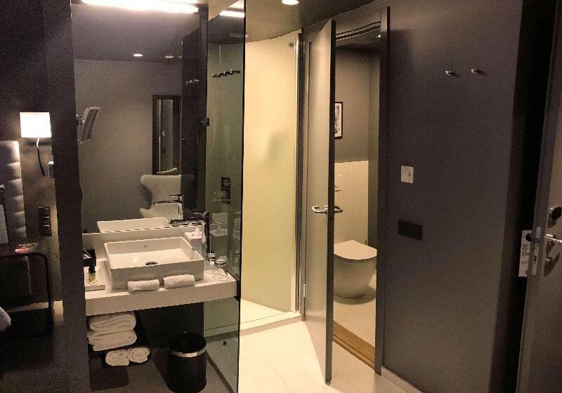 اتاق سوپریور با تخت بزرگ, Pullman Riga Old Town