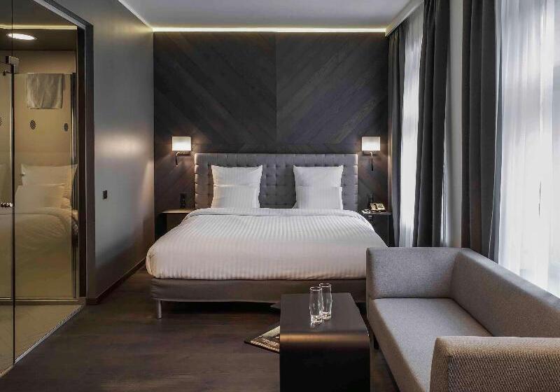 اتاق لوکس با تخت بزرگ, Pullman Riga Old Town