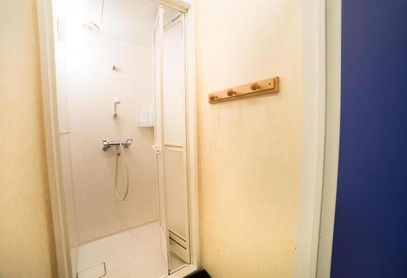 חדר סטנדרט לשלושה, K S House Kyoto  Travelers Hostel