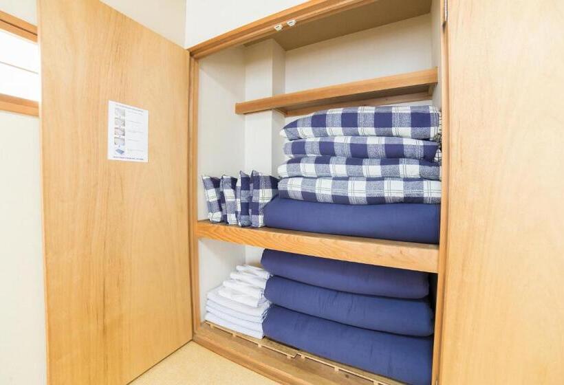 Четырехместный Номер Стандарт, K S House Kyoto  Travelers Hostel