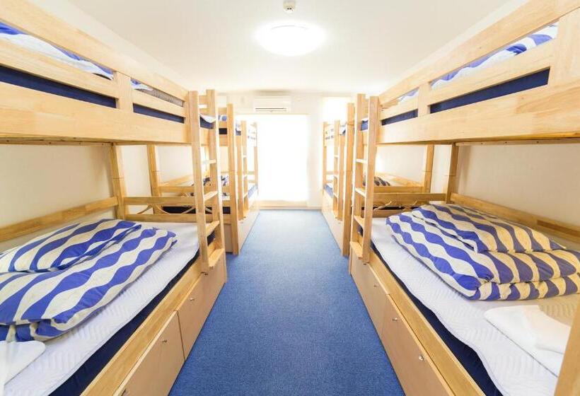 חדר סטנדרטי עם מיטת קומתיים ואמבטיה משותפת, K S House Kyoto  Travelers Hostel