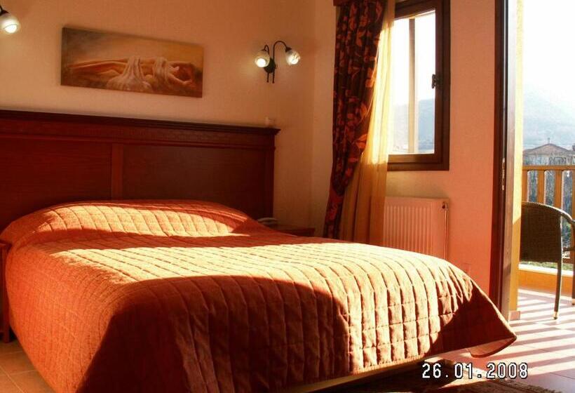 Номер Стандарт Трехместный, Olympia Guesthouse