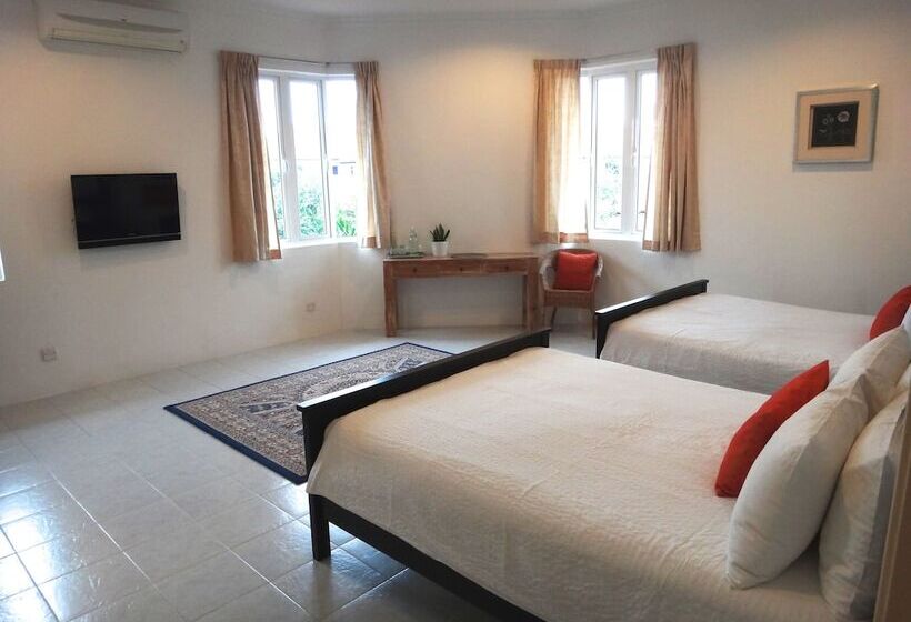 ファミリールーム, Rumah Putih Near Klia & Xiamen University