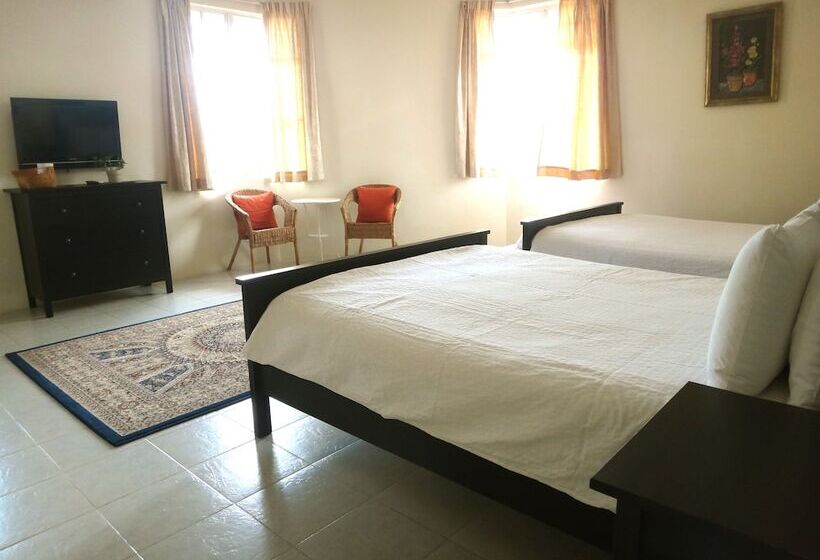 ファミリールーム, Rumah Putih Near Klia & Xiamen University