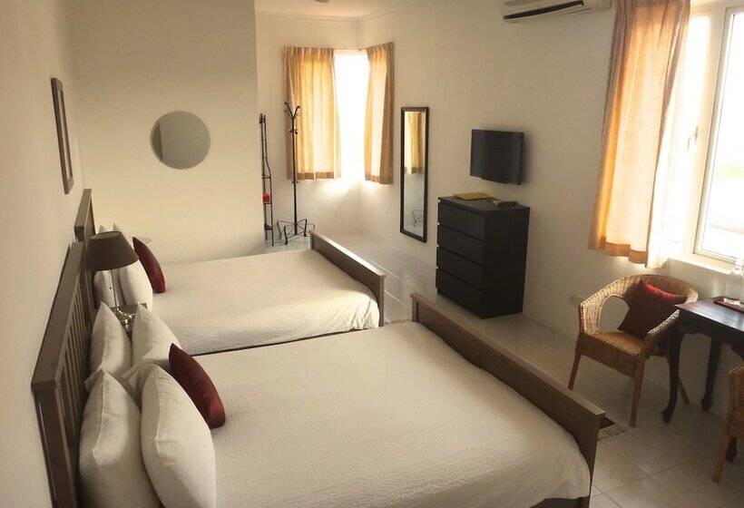 ファミリールーム, Rumah Putih Near Klia & Xiamen University