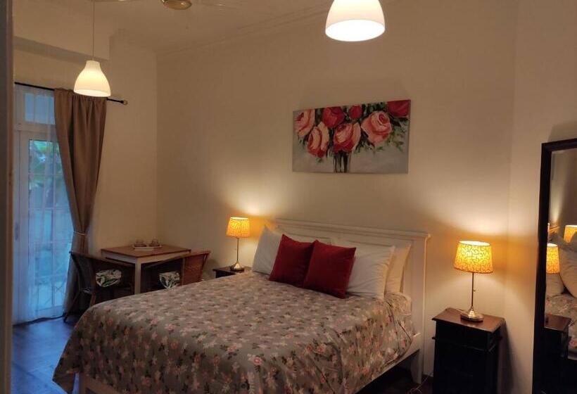 スタンダードルーム, Rumah Putih Near Klia & Xiamen University