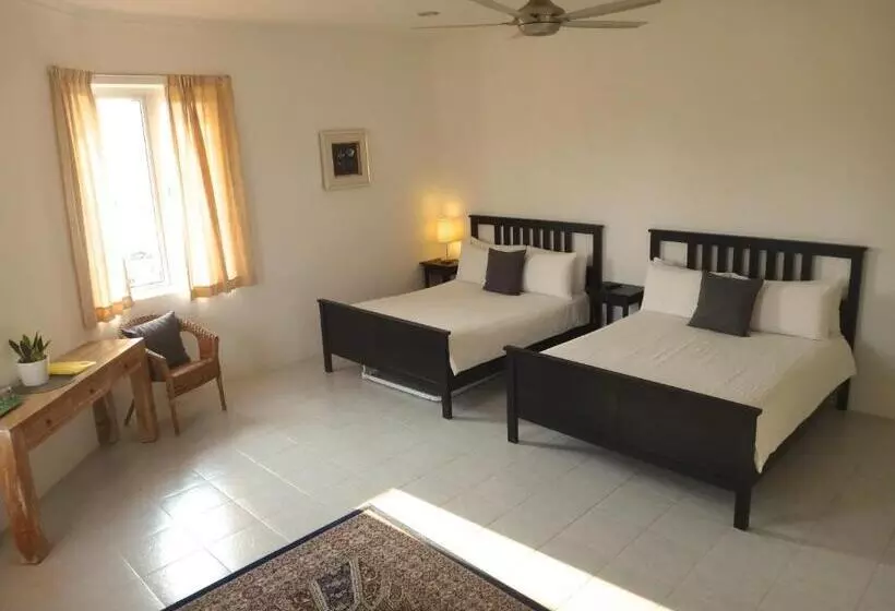 اتاق لوکس خانوادگی, Rumah Putih Near Klia & Xiamen University