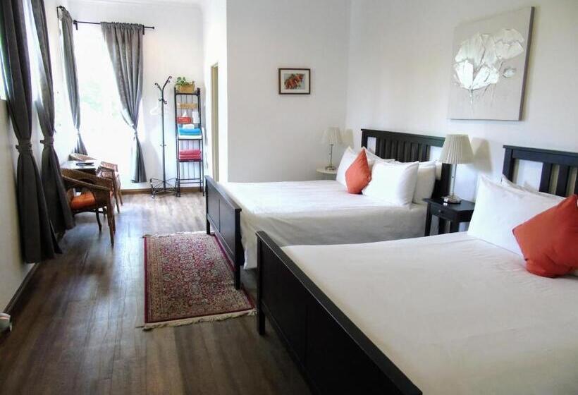 ファミリールーム, Rumah Putih Near Klia & Xiamen University