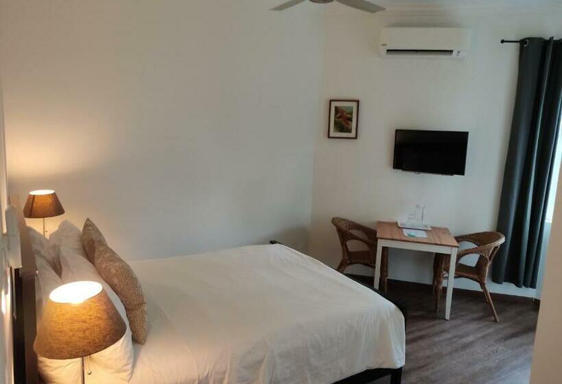 スタンダードルーム, Rumah Putih Near Klia & Xiamen University