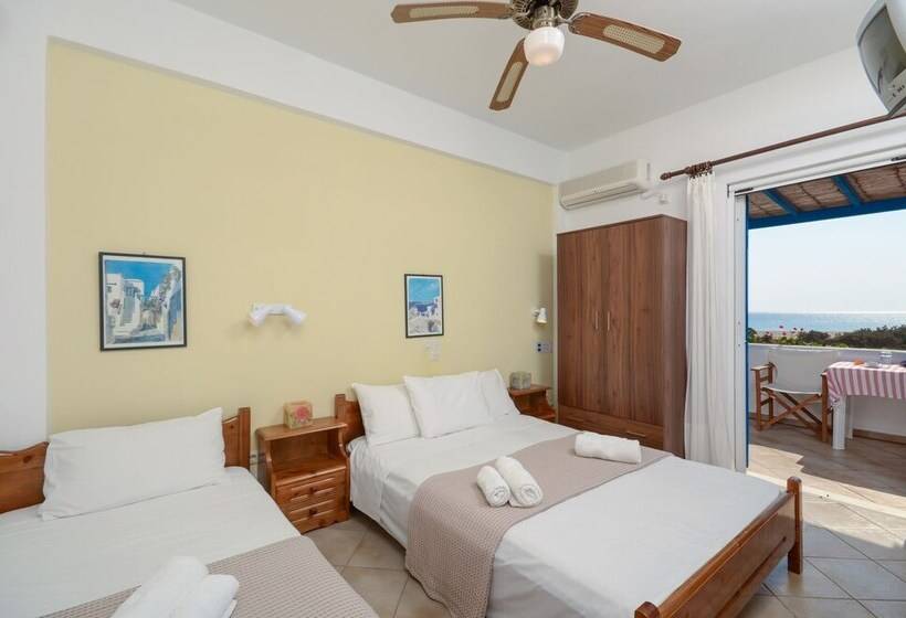 Appartamento 2 Camere da Letto Vista Mare, Skarmoutsos Studios