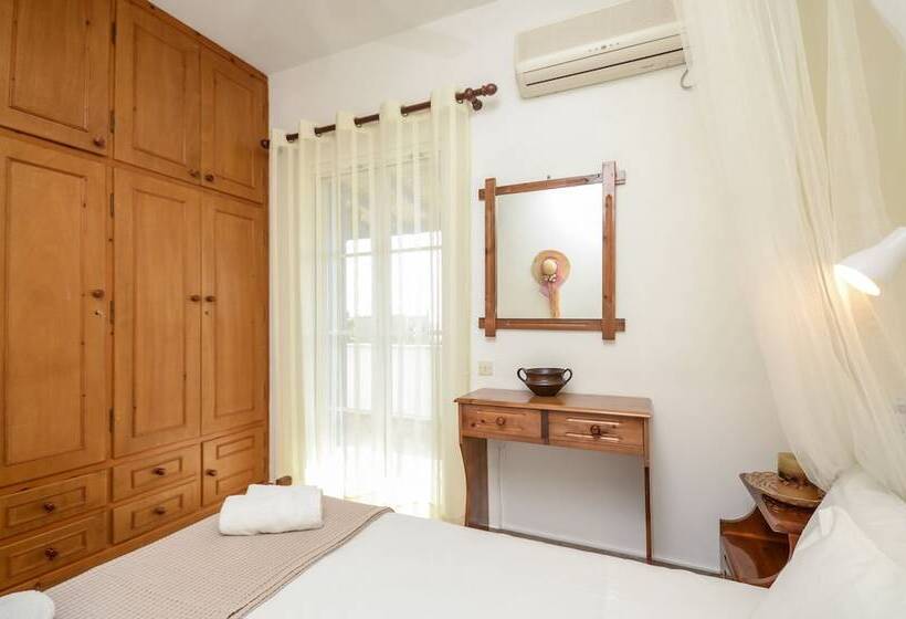 Appartamento 2 Camere da Letto Vista Mare, Skarmoutsos Studios