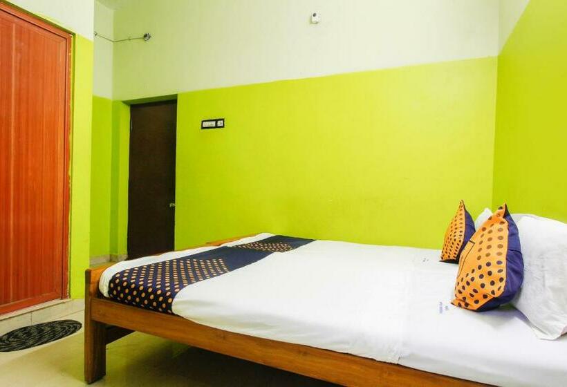 스탠다드 룸, Senaithalaivar Residency