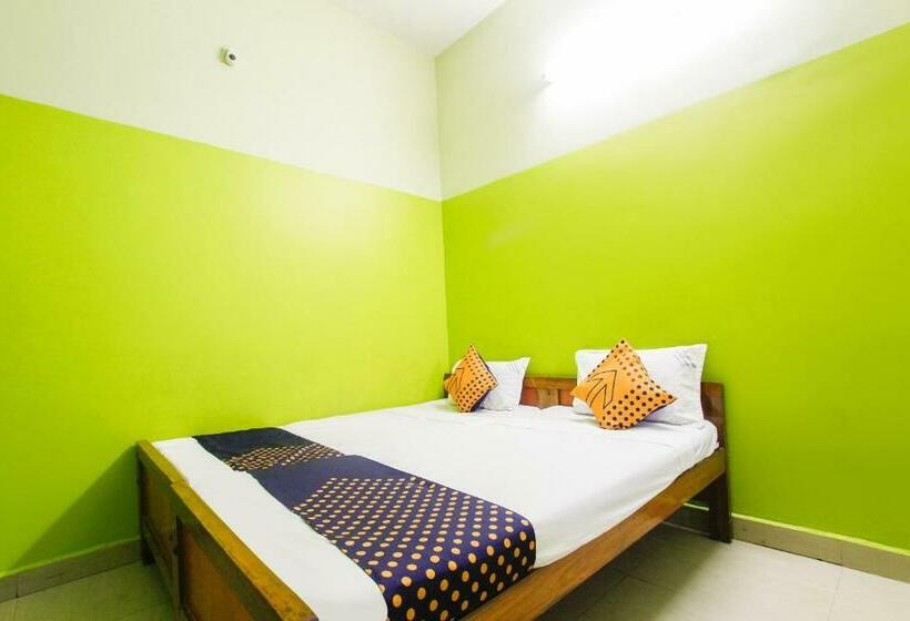 غرفة قياسية, Senaithalaivar Residency