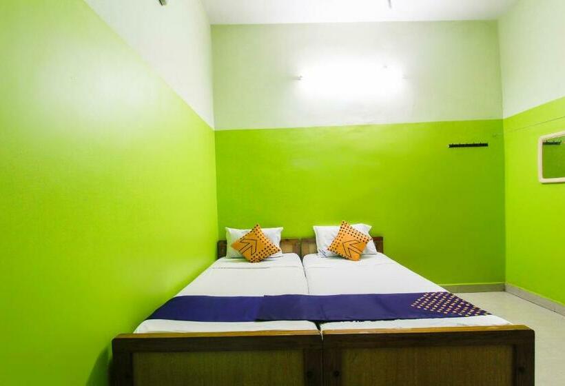 스탠다드 룸, Senaithalaivar Residency