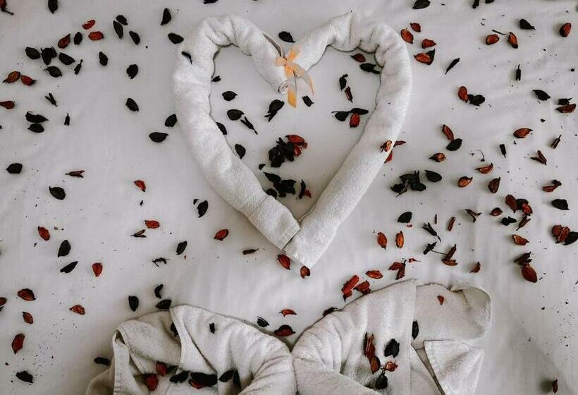 اتاق لوکس, Petra Jewel Luxury