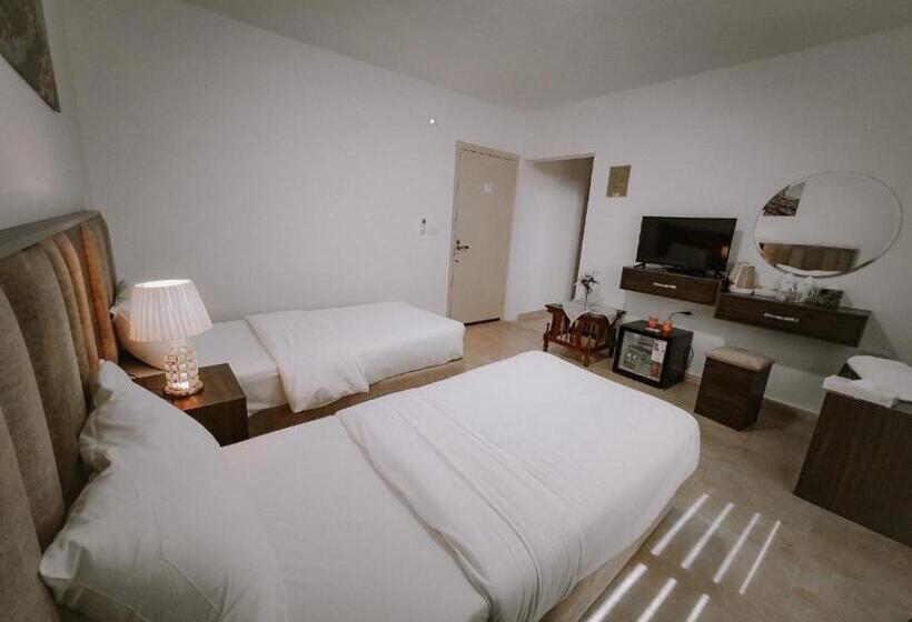 اتاق لوکس, Petra Jewel Luxury