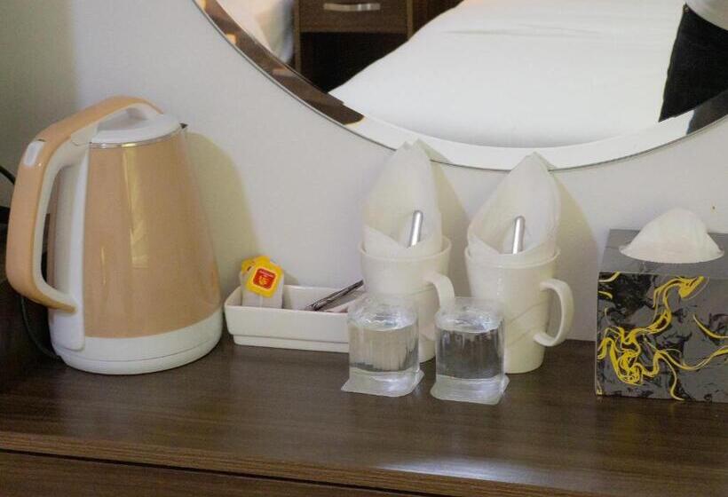 اتاق لوکس سه تخته, Petra Jewel Luxury