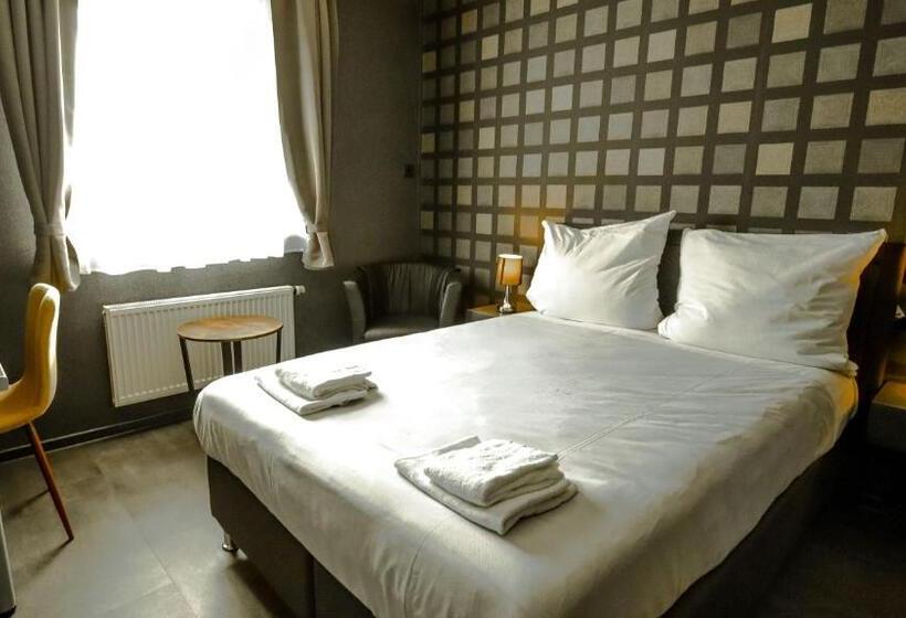 Номер Стандарт, Dua