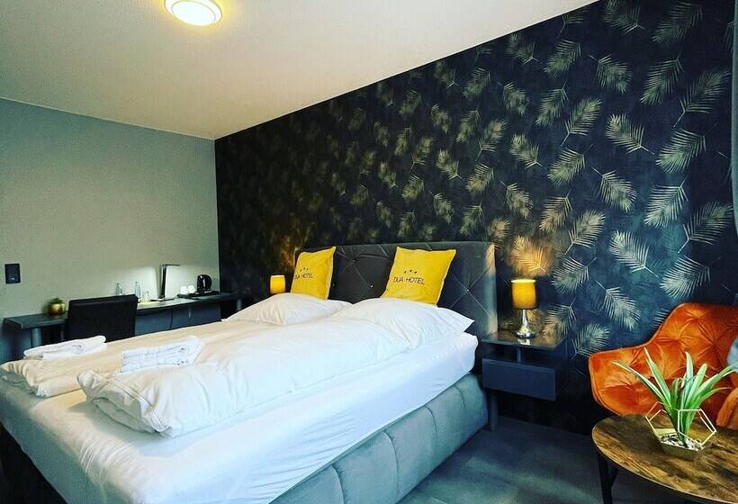 Номер Deluxe, Dua