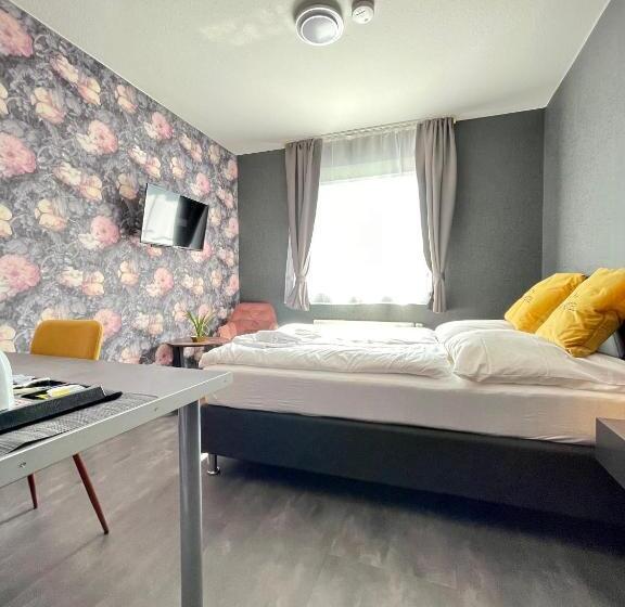 Номер Стандарт, Dua