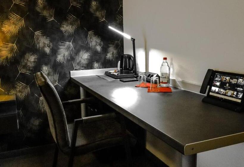 Номер Стандарт, Dua