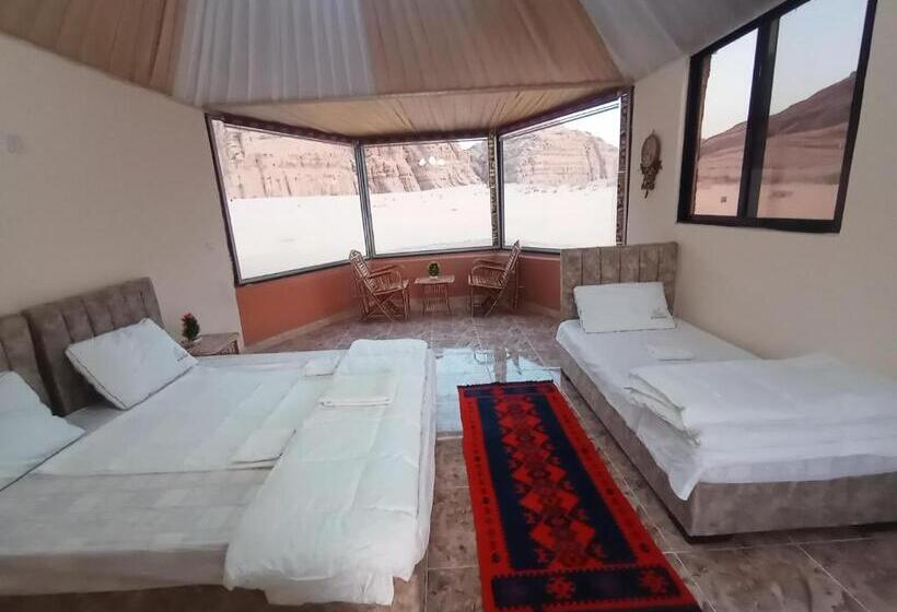 اتاق سوپریور سه تخته, Zarb Desert Camp