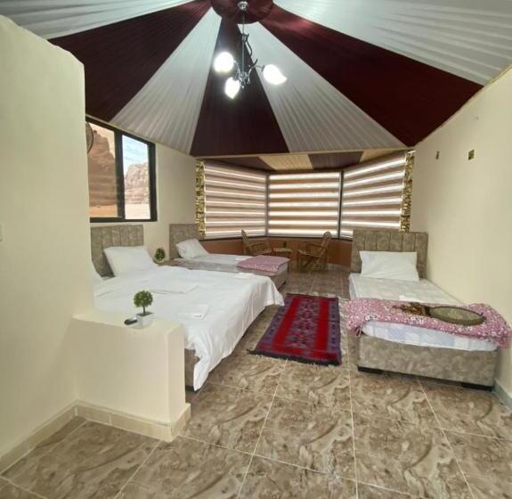 اتاق سوپریور سه تخته, Zarb Desert Camp