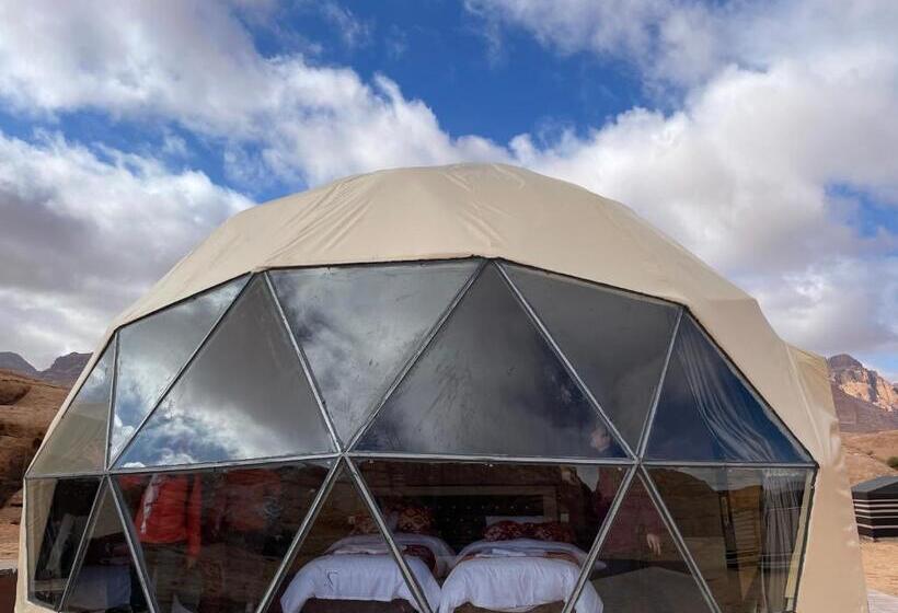 اتاق استاندارد با تخت بزرگ, Zarb Desert Camp