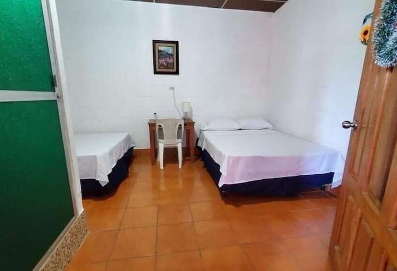 Номер Стандарт, Hostal Raices De Mi Pueblo